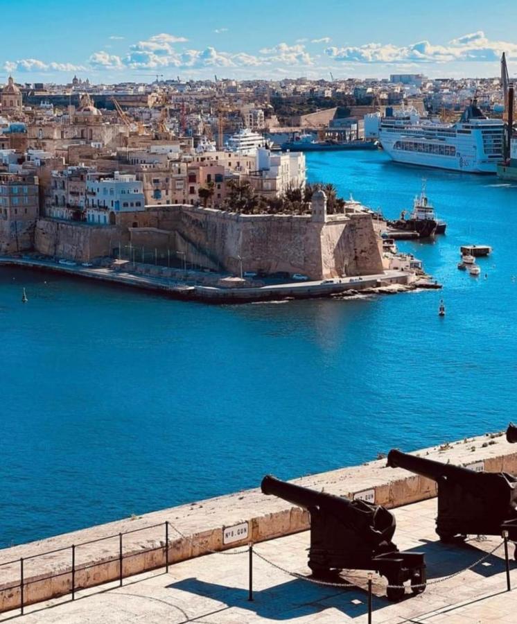 Ewa Apt - 3-Bedrooms Apt Near Sliema - St Julians Seafront Gzira 外观 照片